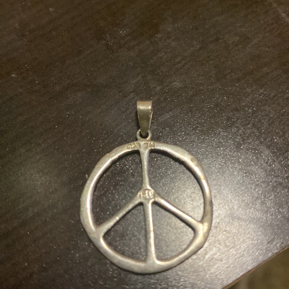 925 Peace Sign Pendant - Picture 3 of 4